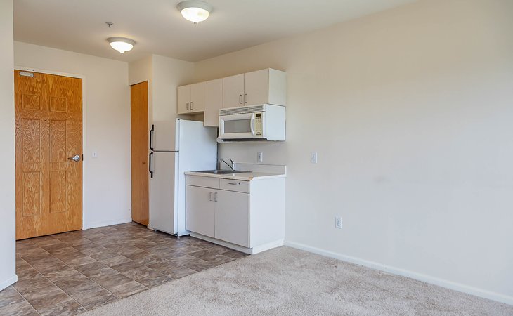 life-manor-independent-living-98405-1233530_3