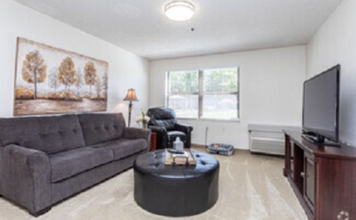 garden-plaza-of-valley-view-83704-1234130_3