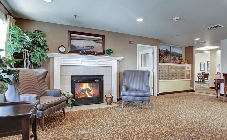 prestige-senior-living-southern-hills-97306-1235225_10