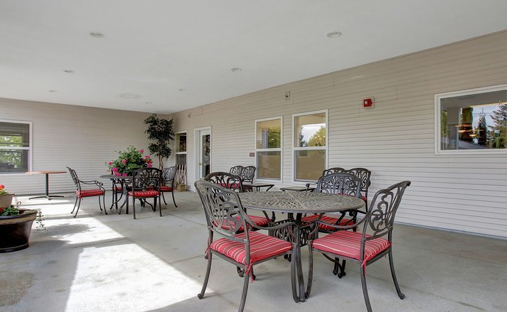 prestige-senior-living-southern-hills-97306-1235225_2