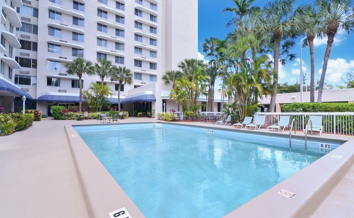 imperial-club-independent-and-assisted-living-community-33160-1236861_2