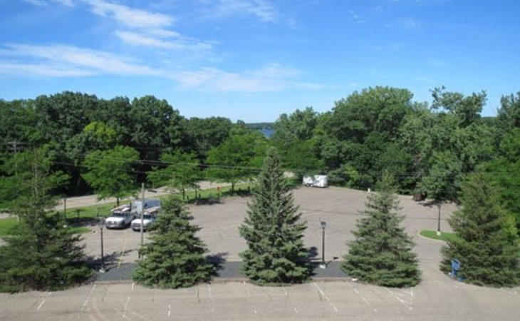 kingsley-shores-senior-living-55044-1237461_5