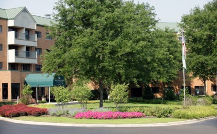 waterford-estates-senior-living-60429-1237760_2