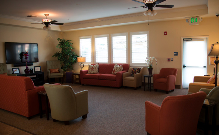 river-bluffs-memory-care-93722-1237765_3