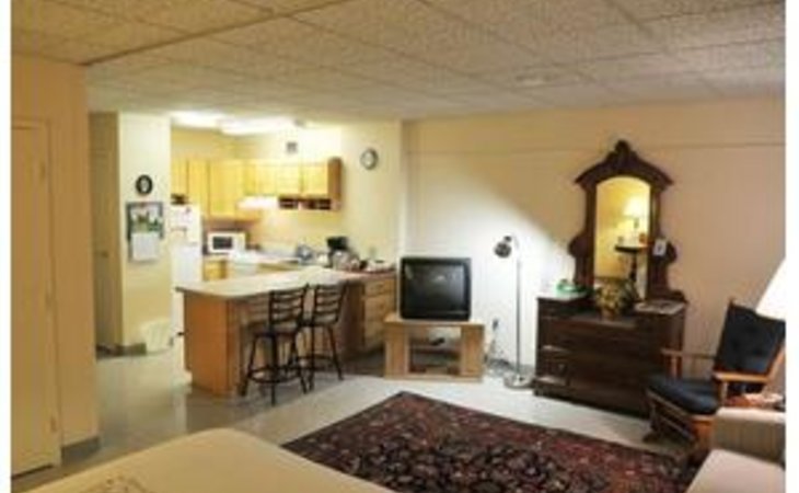 mcgraw-house-14850-1238935_11