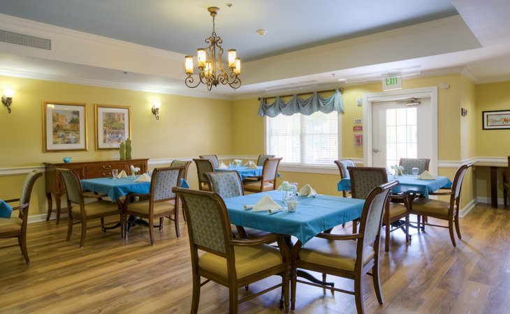 freedom-plaza-sun-city-center-assisted-living-and-memory-care-33573-1239345_6