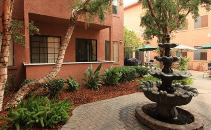 montclair-royale-91763-1239390_2