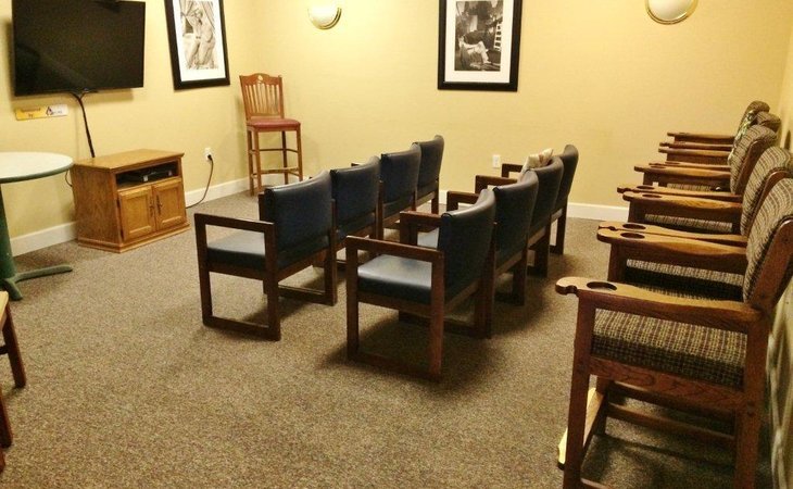 baldwin-house-senior-living-brownstown-48183-1240131_2