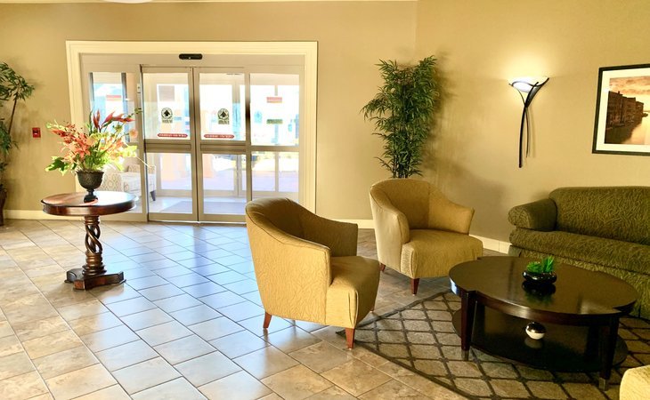 mallard-cove-senior-living-45246-1240353_2