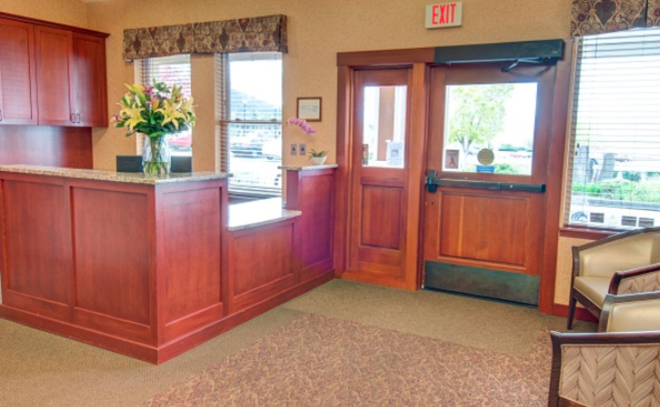 monterey-court-memory-care-97086-1240438_2