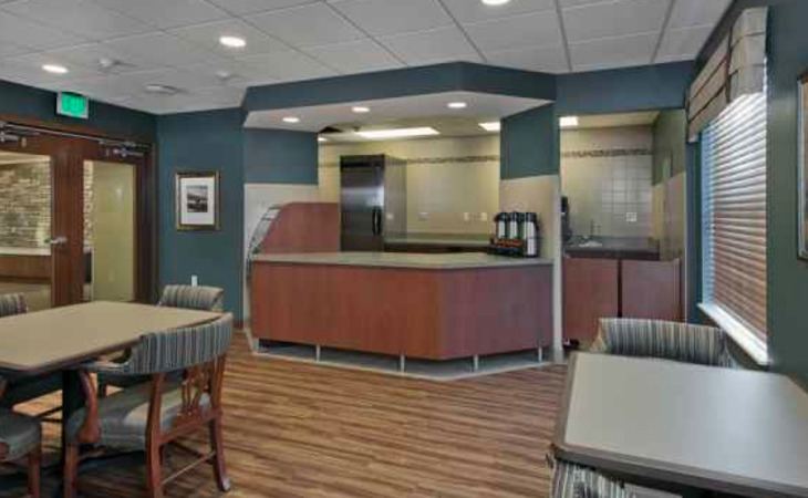 st-mark-s-living-55912-1240480_3