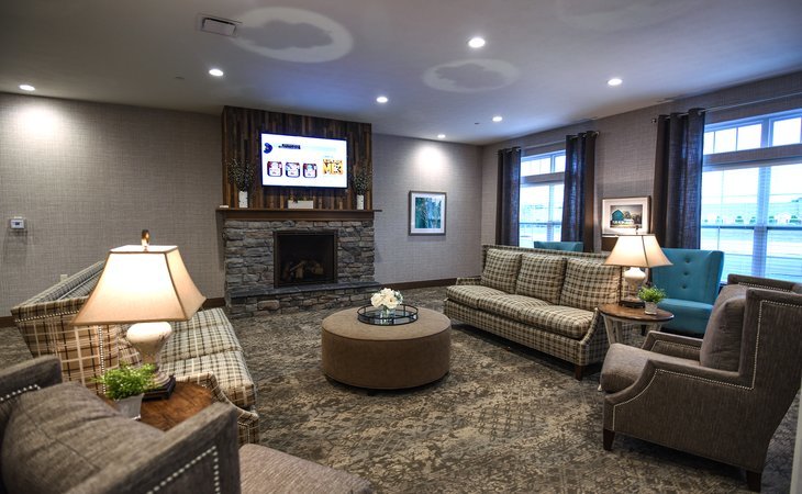 traditions-at-hunter-station-47172-1240509_2
