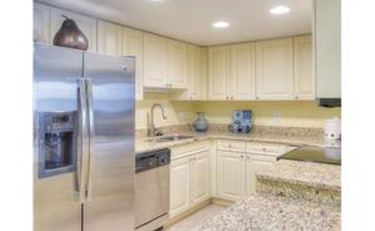 plaza-west-health-center-at-freedom-plaza-33573-1240575_6