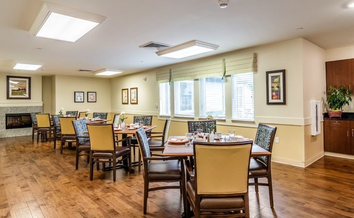 harvester-place-60527-1240790_2