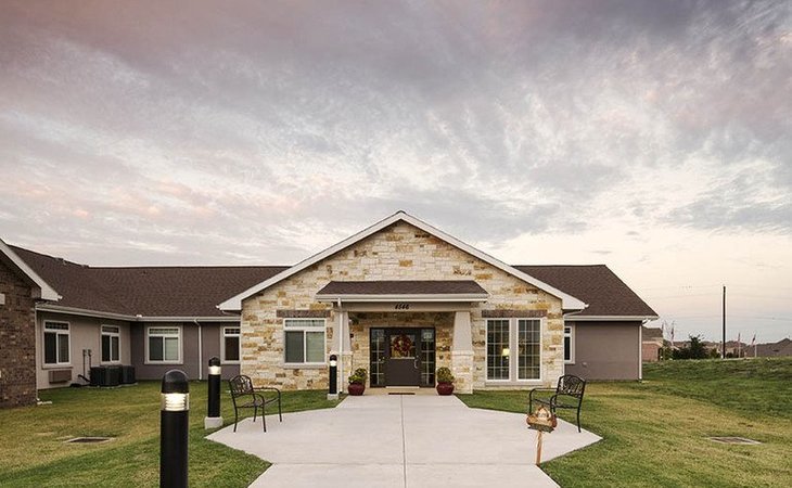 oxford-glen-memory-care-at-carrollton-75006-1241012_3