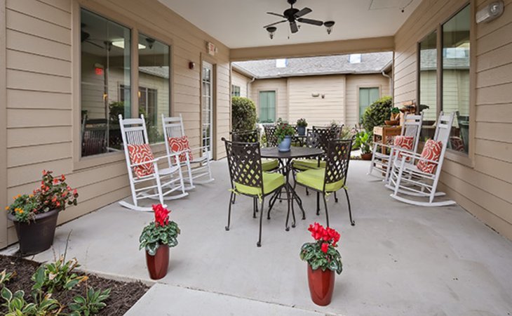 meadowood-assisted-living-memory-care-76051-1241034_4