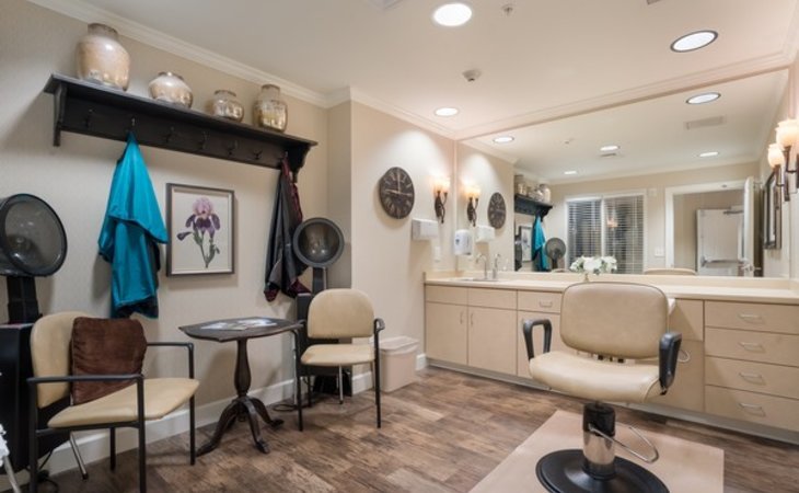 river-oaks-an-anthem-memory-care-community-45342-1242078_7