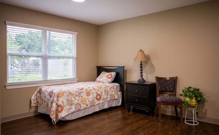 fairbanks-court-assisted-living-77040-1242343_3