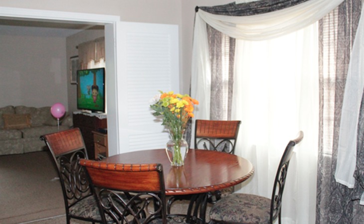 lakeshore-manor-34711-1243342_2
