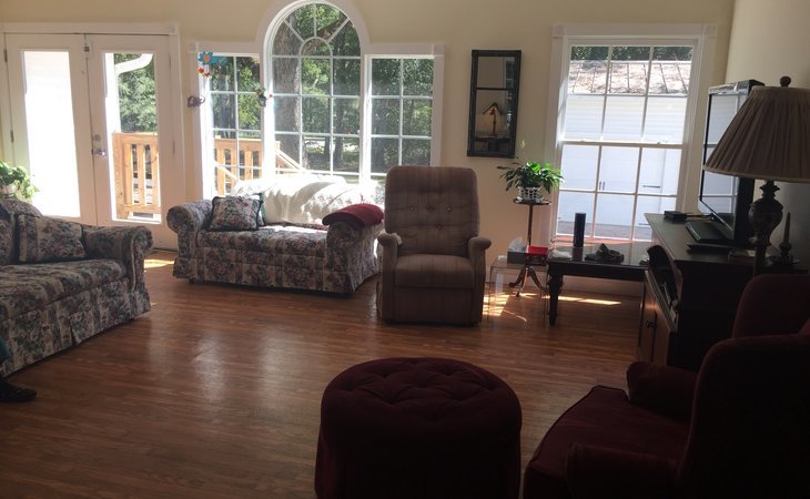 the-hampton-house-30628-1243673_4