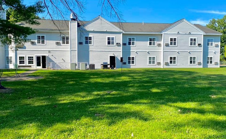 albany-center-an-adult-home-12054-1248136_2