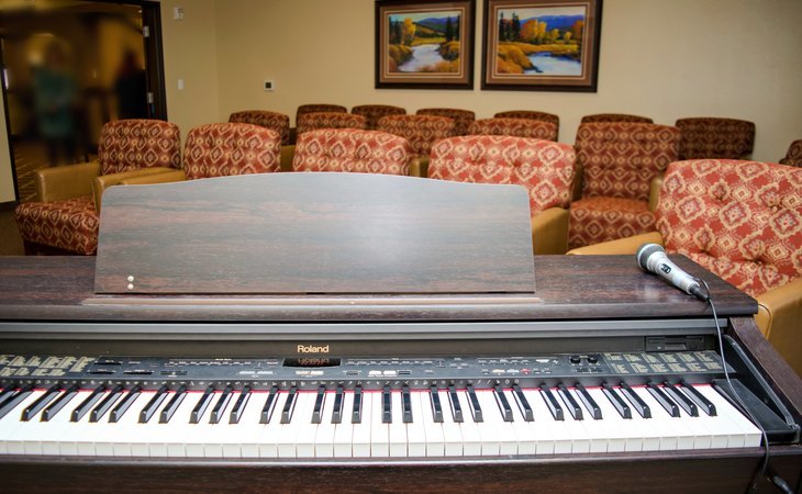 joshua-springs-senior-living-86442-1248471_17