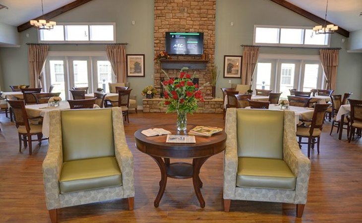 clover-hill-senior-living-37801-1248507_2