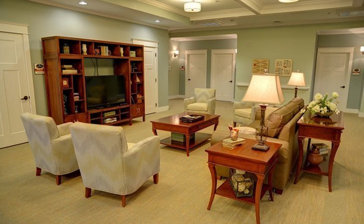 clover-hill-senior-living-37801-1248507_3
