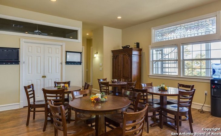 mackenzie-manor-78247-1249028_5