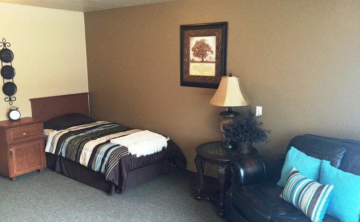 care-partners-assisted-living-memory-care-in-appleton-54913-1249146_3