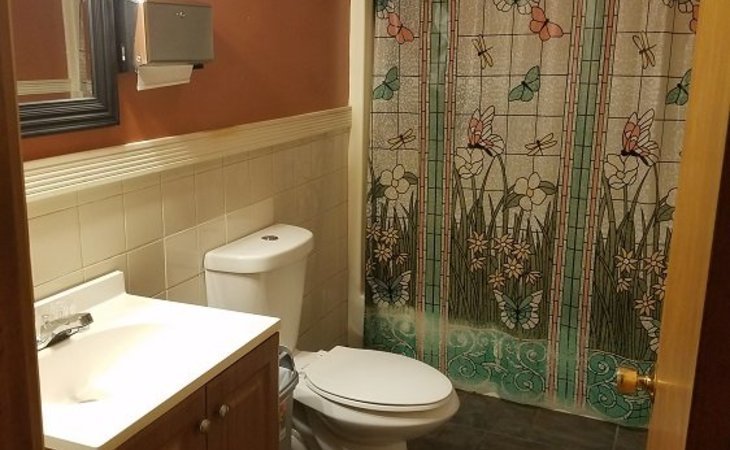 hudson-s-country-manor-inc-49024-1249199_4