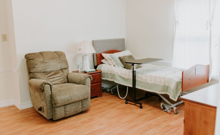com-for-care-assisted-living-77401-1249261_3