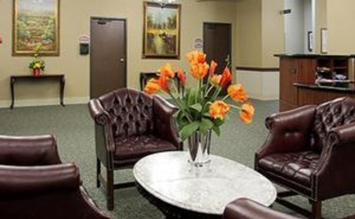 pine-creek-care-center-95661-1250093_5