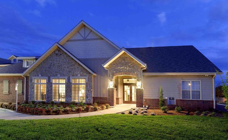 the-castlewood-senior-living-65714-1250098_1