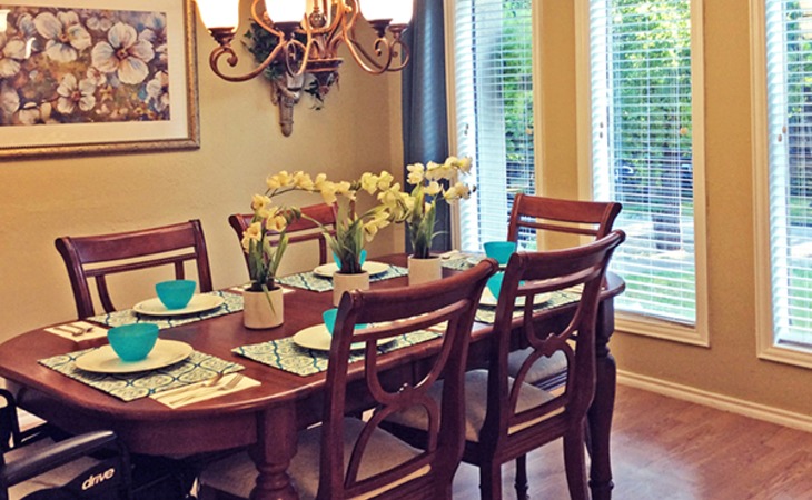 a-daughter-s-care-cedarbrook-house-75146-1250237_3