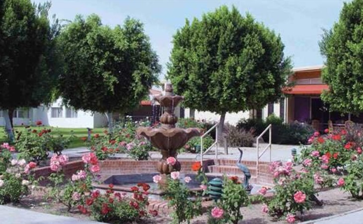 sun-valley-lodge-85351-1250303_2
