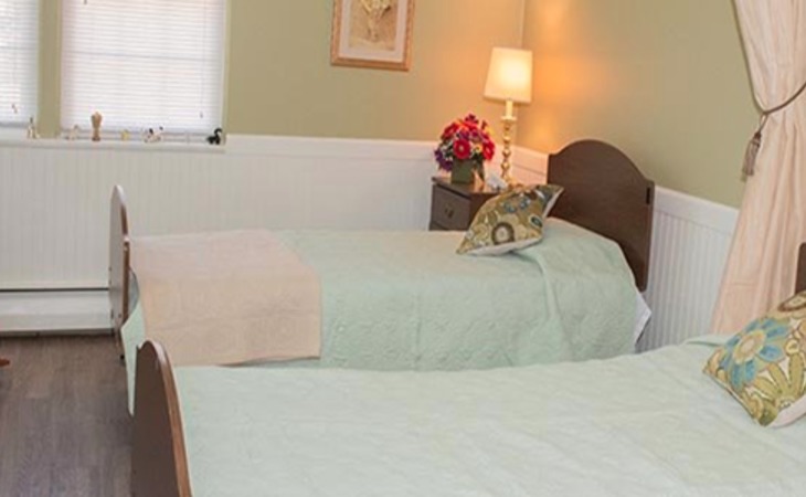 poplin-way-assisted-living-facility-03044-1250532_3