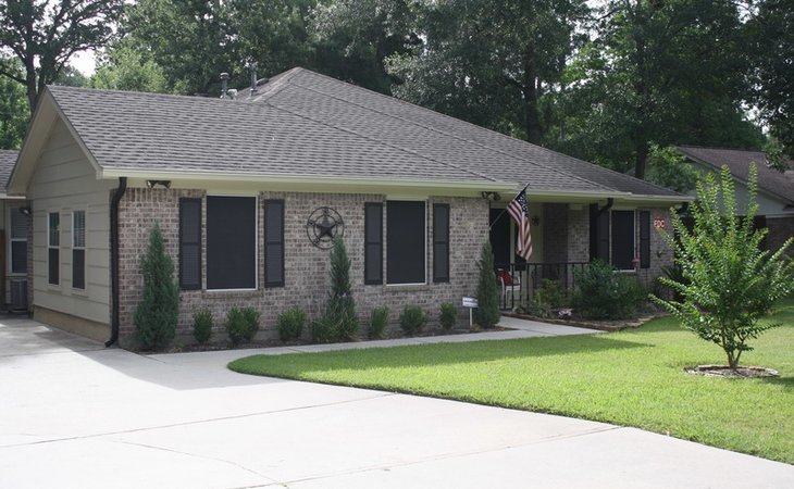 assisted-living-by-unlimited-care-cottages-oakridge-cottage-77386-1253554_2