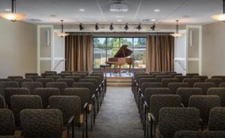 rose-villa-97222-1262054_4