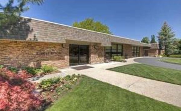 crestwood-rehabilitation-and-nursing-84403-1263028_2