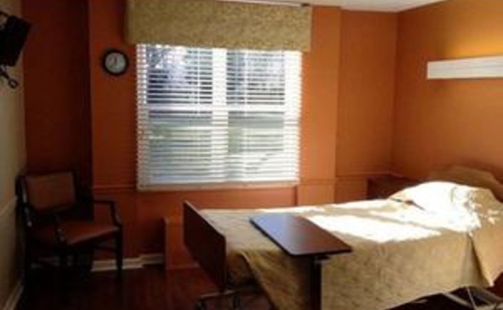bryn-mawr-extended-care-center-19010-1263410_2