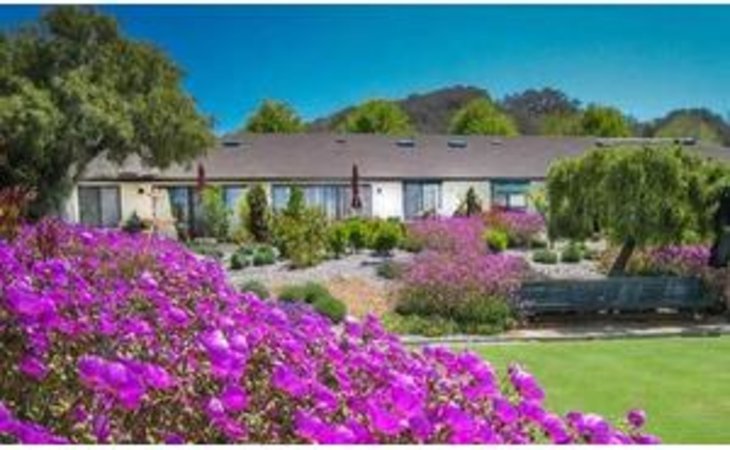 carmel-valley-manor-93923-128_18