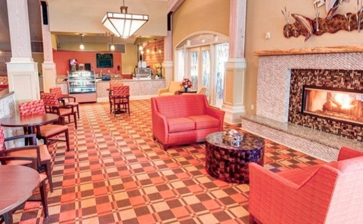 courtyard-fountains-senior-living-97030-1331316_2