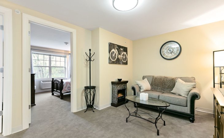 all-american-at-washington-township-08080-1362668_5