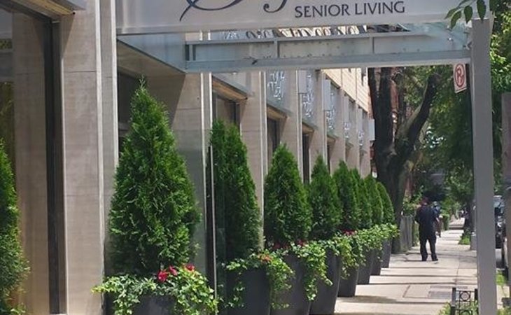 signature-senior-living-11230-1363001_4