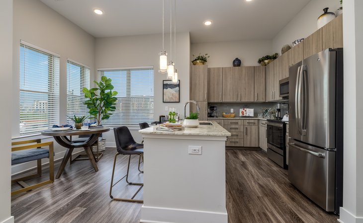 overture-providence-55-apartment-homes-28277-1363091_6