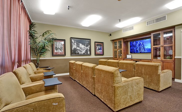 fallbrook-glen-of-west-hills-91307-1363179_6