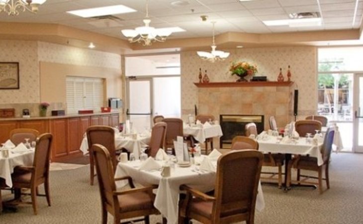 the-inn-assisted-living-and-memory-care-85381-1363325_3