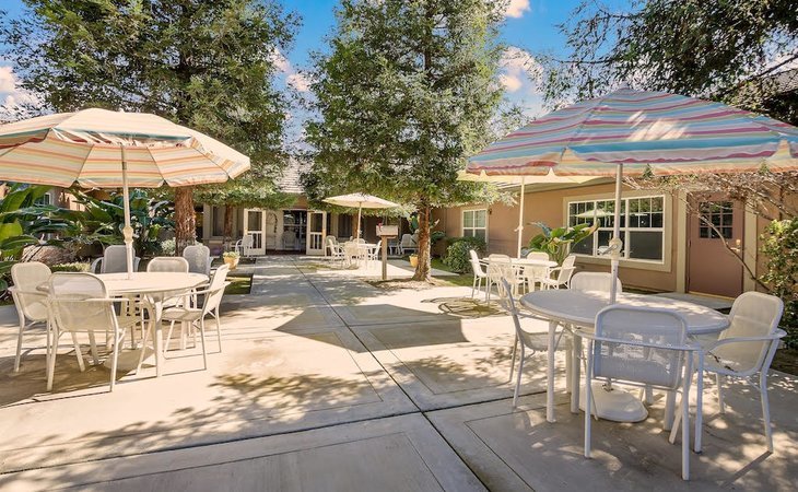 pacifica-senior-living-bakersfield-93311-1363348_5