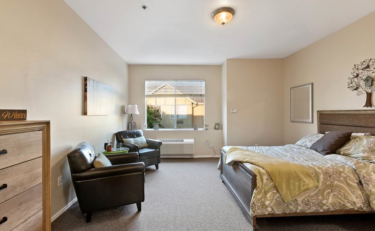 claremont-place-senior-living-91711-1363372_3